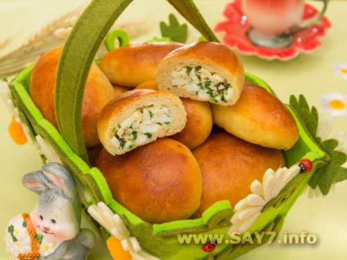 Разрежьте на кусочки см толщиной и скатайте в шарики