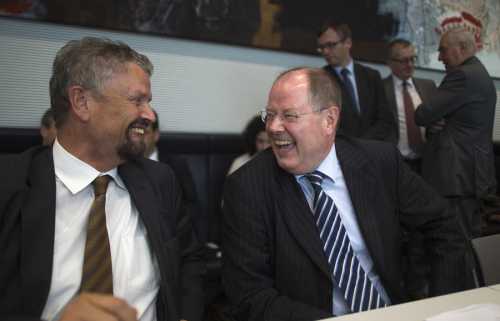 Звезда экранизаций Гарри Поттера Мэттью Льюис тайно женился