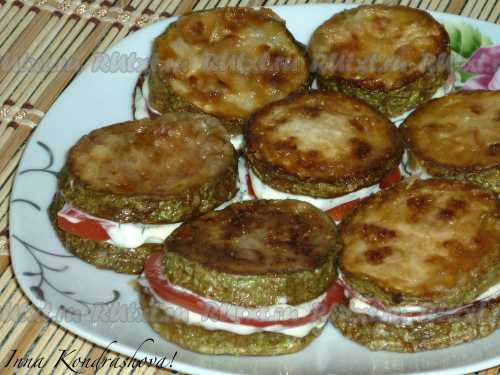 Первое, что нам нужно сделать для начала подготовить кабачки