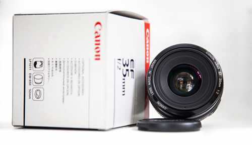 Совершите звонок другу и проверьте хорошо ли слышно собеседника и, соответственно хорошо ли он слышит вас