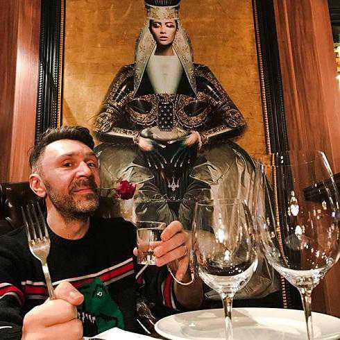 Сергей Шнуров рассказал, как выходит из запоя