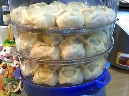 Благодаря содержащимся овощам имеет изумительный, утонченный вкус