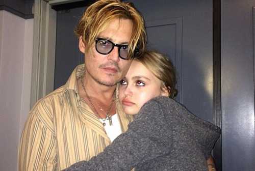 Дочь Джонни Деппа раздумала быть лесбиянкой