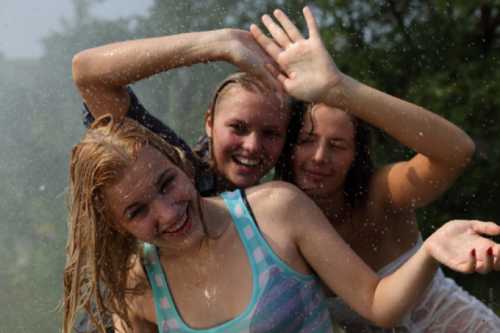 Что делать если бросил муж, как решить моральные