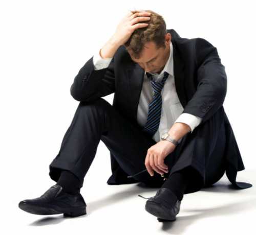 Однако все больше мужчин стают зависимыми от хмельного зелья