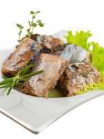 Польза куриных лапок, возможный вред, кому