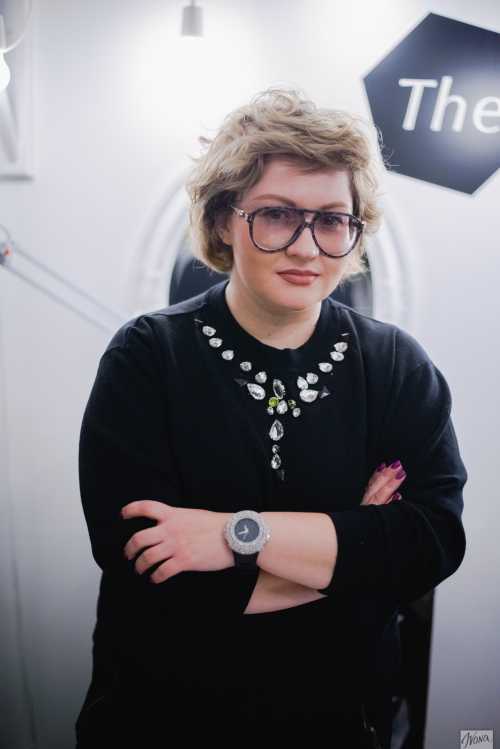 Ведь там это смотрится уместно