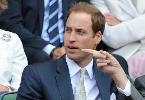 Сегодня утром поделились фотографией статуи