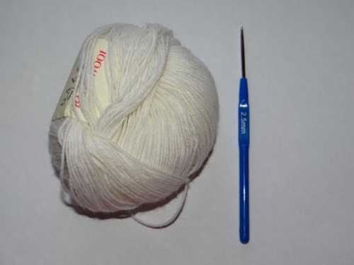 Дальше соединительная петля в отверстие между арками предыдущего ряда