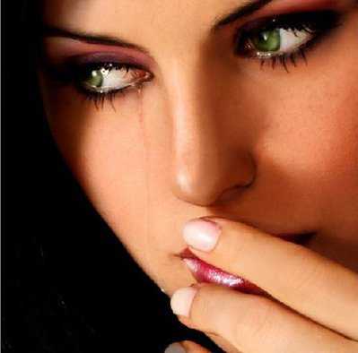 Сообщите ему, что разговор переносится, и пока он не успокоится, продолжен не будет