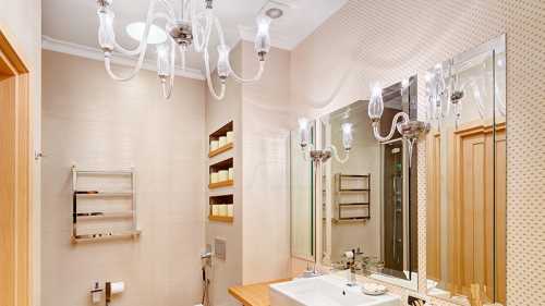 Люстра в ванную комнату на потолок