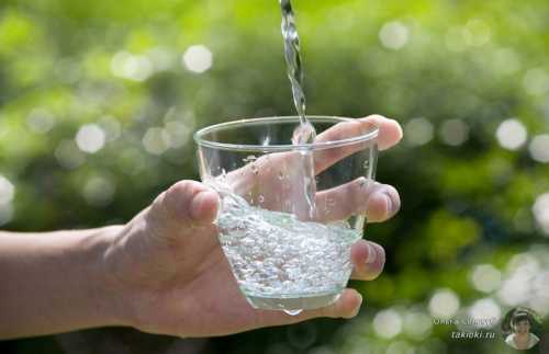 Поэтому летом норма увеличивается до литров