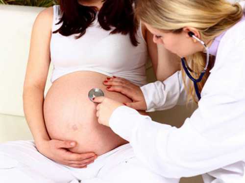 Вчетвертых, после повторного кесарева сечения у многих женщин нарушается менструальная функция, вследствие чего снижается способность забеременеть повторно