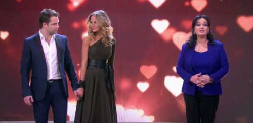 Однако пишут, что не так давно пара решила пожить отдельно, Анна ушла жить в отдельную собственную квартиру