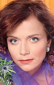 Первое появление актрисы на экране состоялось в году в драме