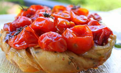 Капрезе посицилийски, Дима, Помидоры кг, Оливковое масло по вкусу, Морская соль по вкусу, Прованские травы по вкусу