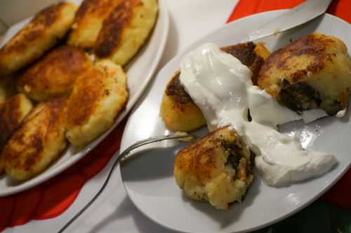 Также поступите и с остальными зразами