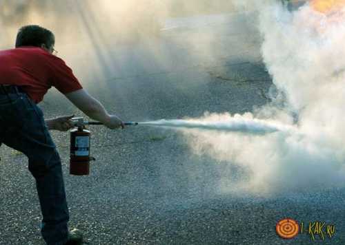 Большие недостроенные дома видятся перед крупными выигрышами